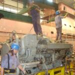 Extracción de la maquinaria pesada del ARA San Juan