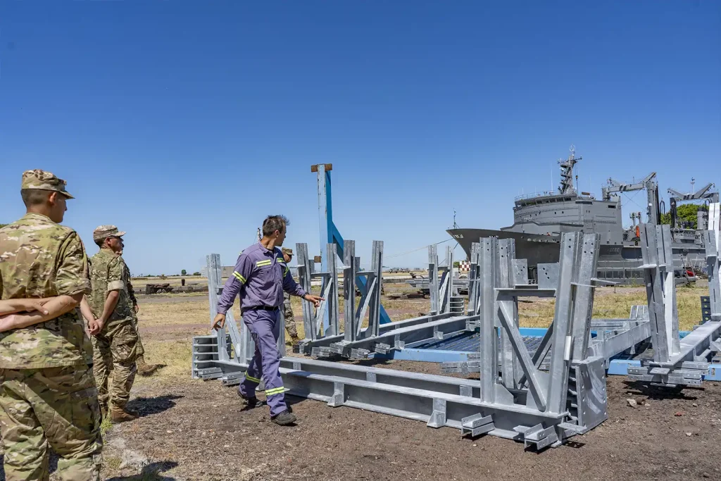 Capacitación para el montaje de la Base Petrel