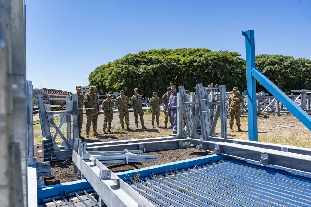 Capacitación para el montaje de la Base Petrel